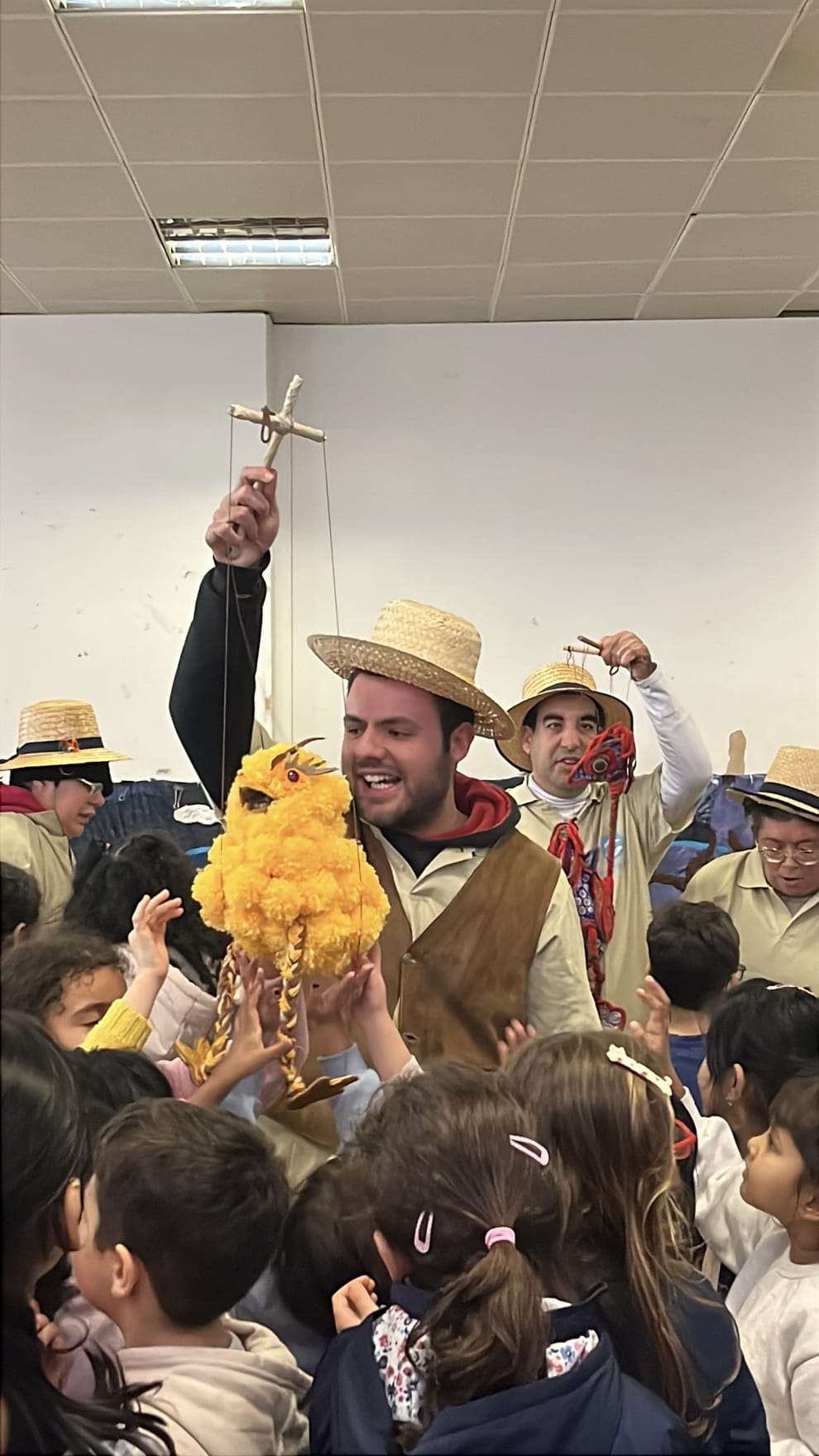 Grupo Cabeças na Lua
